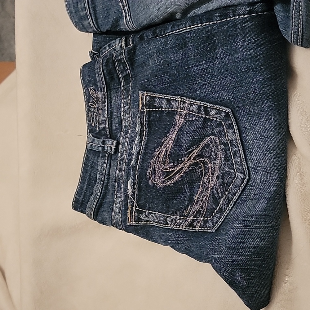 SILVER AIKO  CAPRIS And Wrangler Shiloh jeans